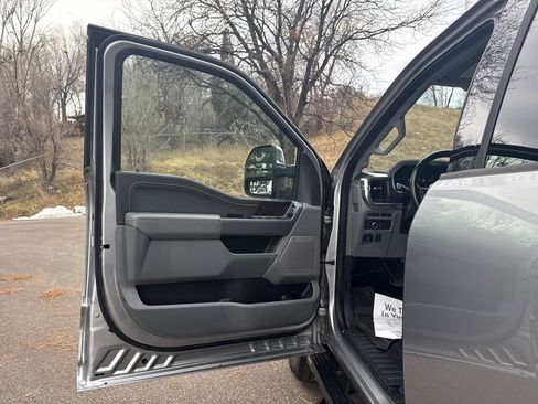 Certified 2022 Ford F150 Lariat w/ Max Trailer Tow Package image 9