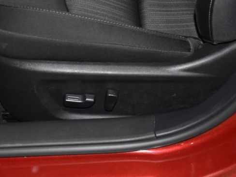 Used 2024 Nissan Altima 2.5 SV image 13