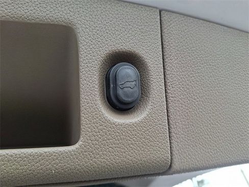 Used 2020 Chevrolet Tahoe LT image 31