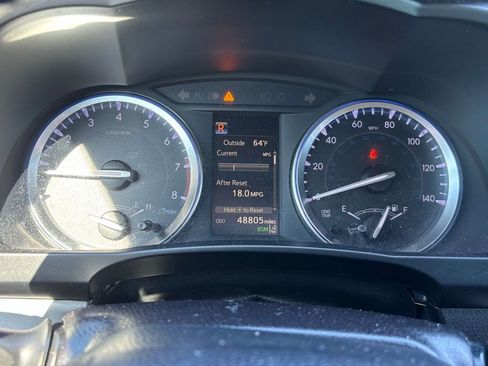 Used 2018 Toyota Highlander XLE image 15