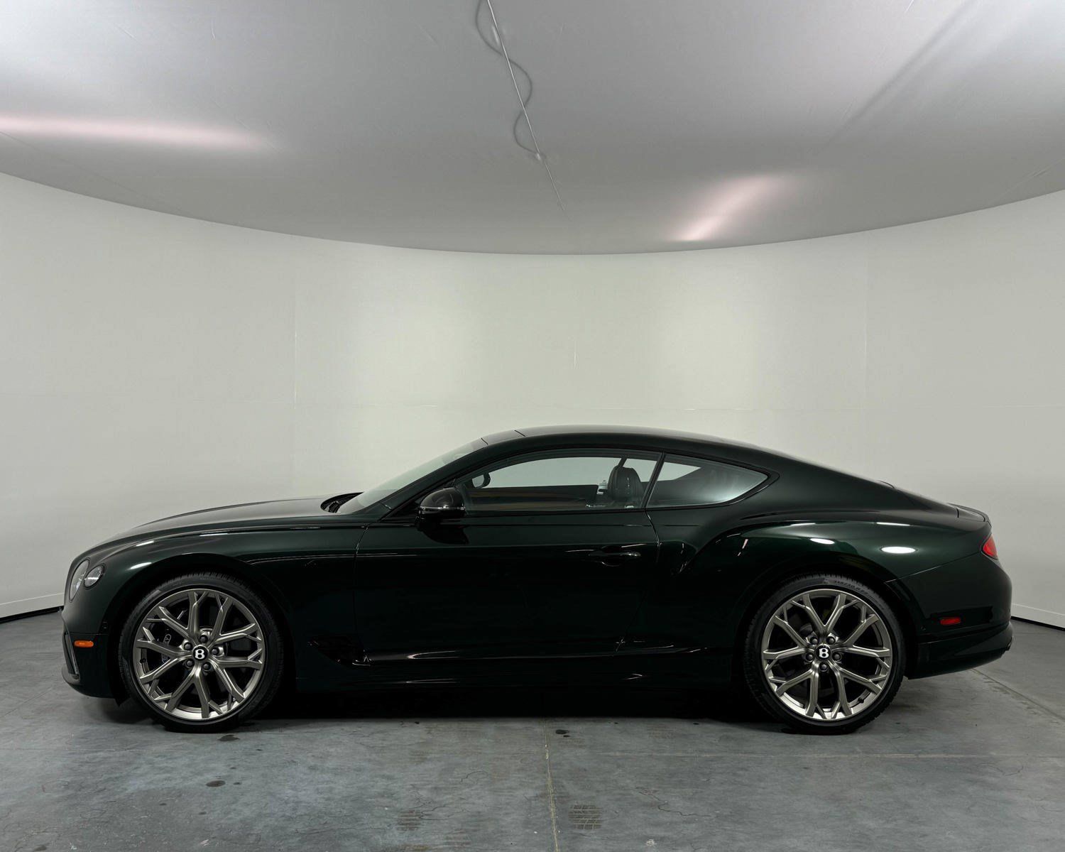 Used 2024 Bentley Continental GT V8 AWD/4WD image 11