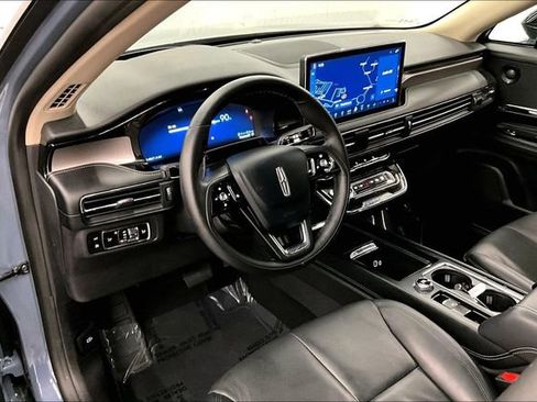 Used 2025 Lincoln Corsair Grand Touring w/ Equipment Group 302A AWD/4WD image 15