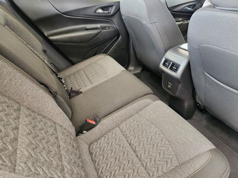 Used 2024 Chevrolet Equinox LT AWD/4WD image 34