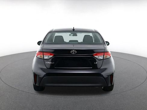 Used 2025 Toyota Corolla LE FWD image 8