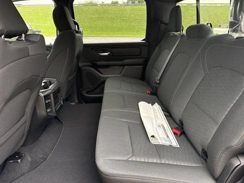 New 2026 RAM 1500 Express AWD/4WD image 6