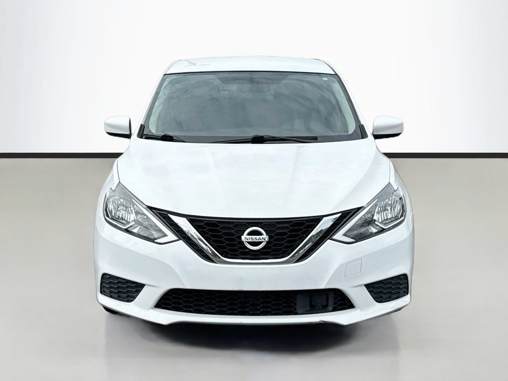 Used 2018 Nissan Sentra SV FWD image 2