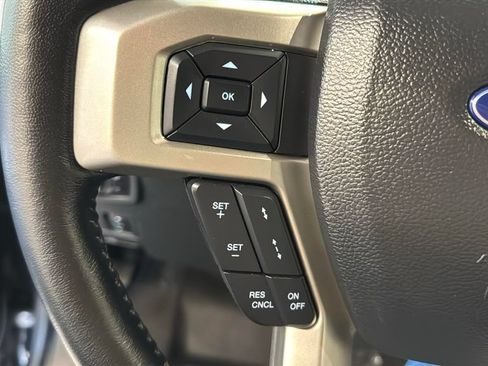 Used 2022 Ford F350 Lariat w/ Lariat Ultimate Package AWD/4WD image 16