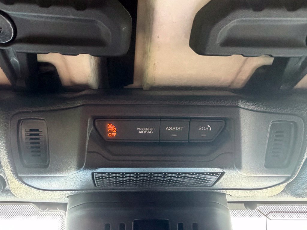 Used 2024 Jeep Wrangler Unlimited AWD/4WD image 56