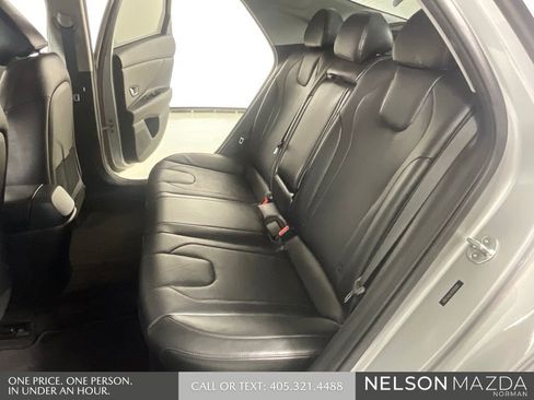 Used 2023 Hyundai Elantra Limited FWD image 26