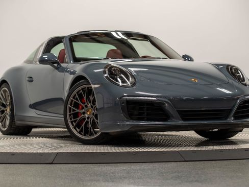 Used 2017 Porsche 911 Targa 4S AWD/4WD image 44
