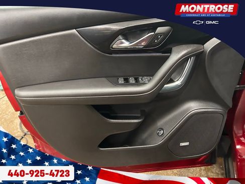 Used 2023 Chevrolet Blazer Premier image 9