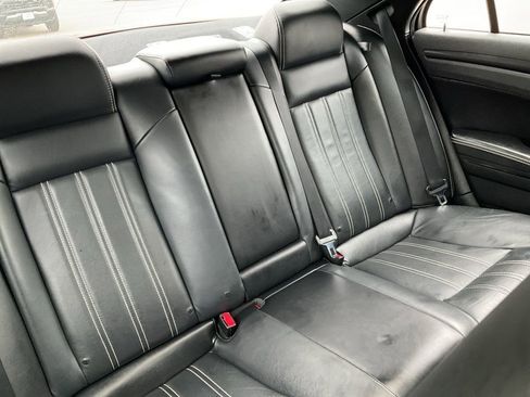 Used 2013 Chrysler 300 S image 21