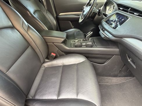 Used 2021 Cadillac XT4 Premium Luxury AWD/4WD image 43