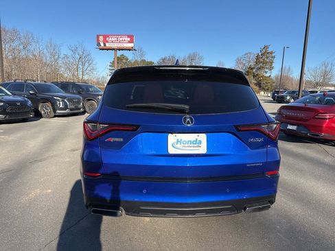 Used 2023 Acura MDX A-Spec image 6