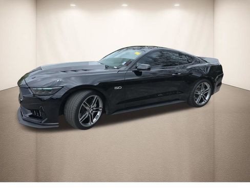 Used 2016 Ford Mustang GT image 15