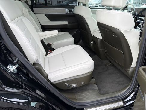 Used 2025 Hyundai Santa Fe Calligraphy image 15