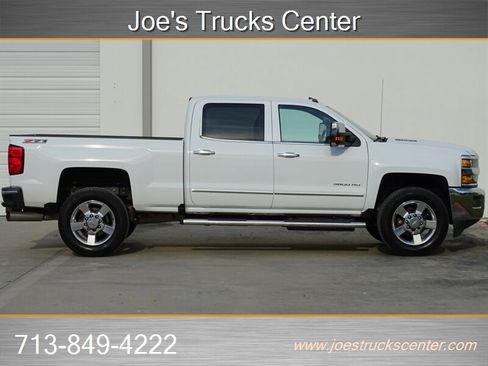 Used 2016 Chevrolet Silverado 3500 LTZ w/ Duramax Plus Package image 9