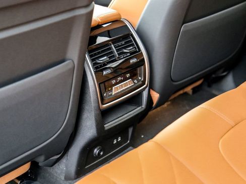 New 2026 BMW X5 xDrive40i w/ Executive Package image 23