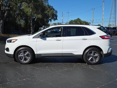 Certified 2022 Ford Edge SEL w/ Sport Appearance Package image 5