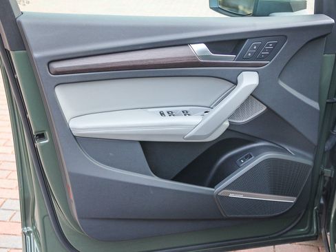 Certified 2023 Audi Q5 2.0T Premium Plus w/ Premium Plus Package image 20