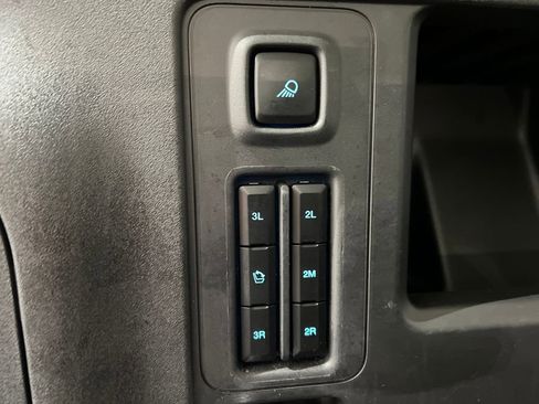 Used 2025 Ford Expedition Active AWD/4WD image 41