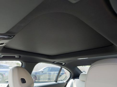 New 2026 BMW 330i Sedan w/ Premium Package RWD image 9