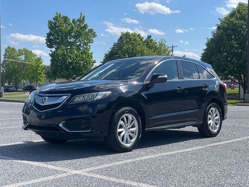Used 2017 Acura RDX AWD image 3