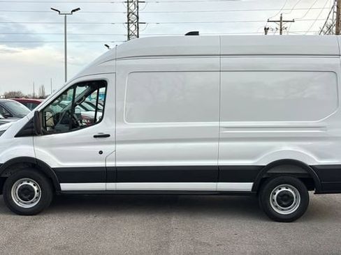New 2026 Ford Transit 250 148 High Roof w/ Load Area Protection Package image 4