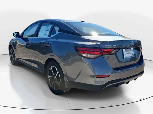 New 2025 Nissan Sentra SV image 7