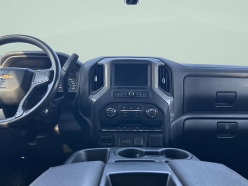 Used 2022 Chevrolet Silverado 1500 Custom image 68