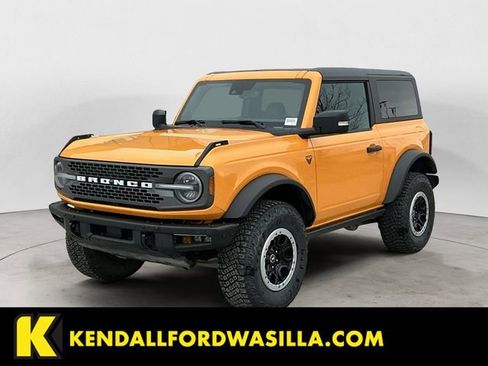 Used 2022 Ford Bronco Badlands AWD/4WD image 1