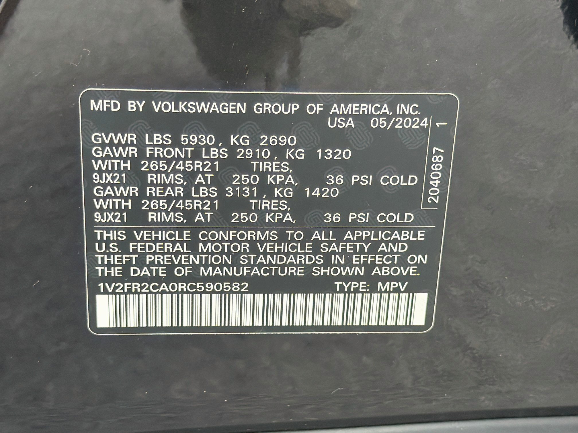 Used 2024 Volkswagen Atlas SEL Premium R-Line AWD/4WD image 46