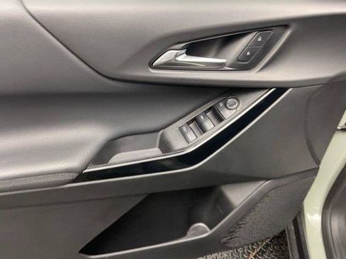Certified 2025 Chevrolet Equinox LT AWD/4WD image 11