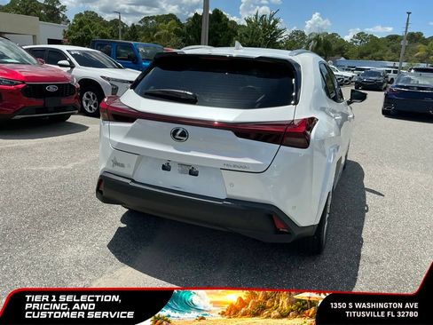 Used 2025 Lexus UX 300h FWD image 7