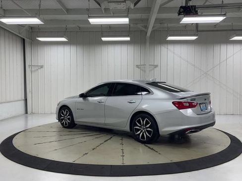 Used 2021 Chevrolet Malibu RS FWD image 6