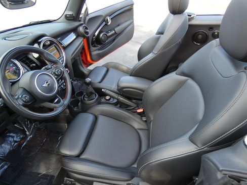 Used 2021 MINI Cooper S image 49