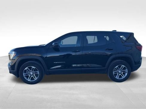 Used 2025 GMC Terrain Elevation image 4