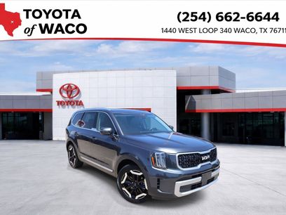 Used 2023 Kia Telluride EX w/ EX Captain's Chair Package