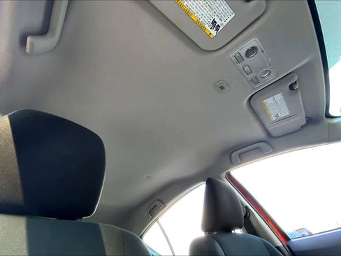 Used 2015 Toyota Prius C Two w/ Preferred Accessory Package image 13