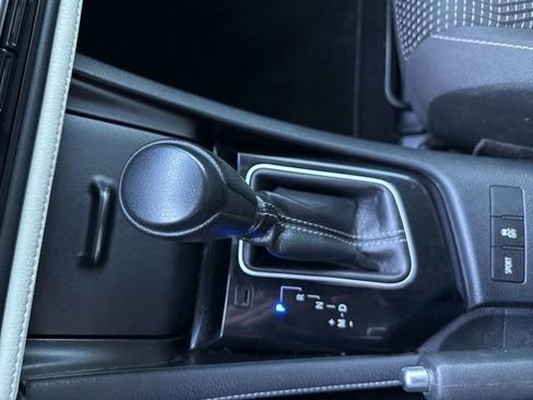 Used 2017 Toyota Corolla iM image 19