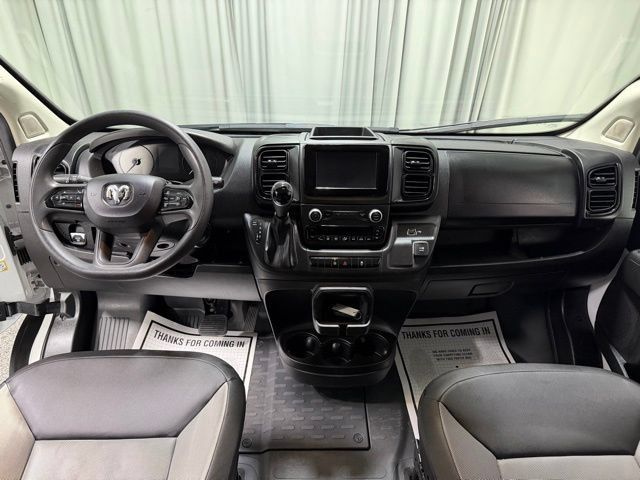 Used 2025 RAM ProMaster 2500 w/ Convenience Group FWD image 11