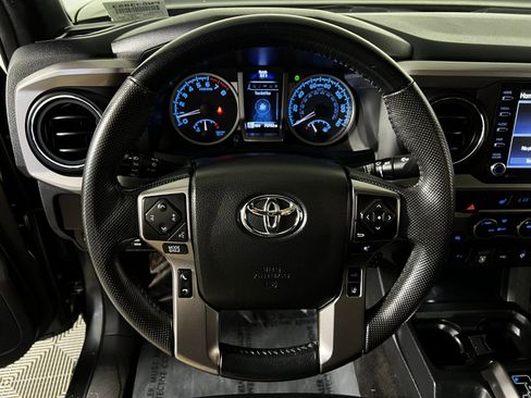 Used 2023 Toyota Tacoma Limited AWD/4WD image 15