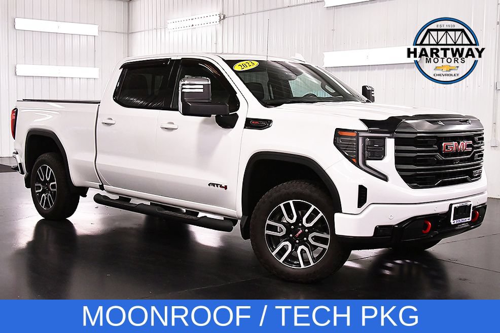 Used 2023 GMC Sierra 1500 AT4 w/ Technology Package AWD/4WD image 1