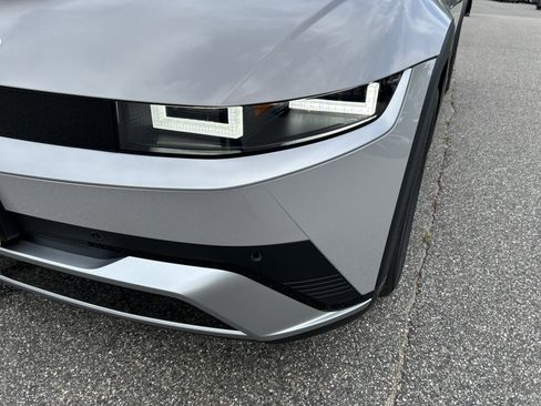 New 2025 Hyundai Ioniq 5 SEL image 14