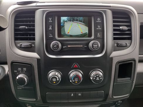Used 2017 RAM 1500 Express w/ Black Ram 1500 Express Group AWD/4WD image 4
