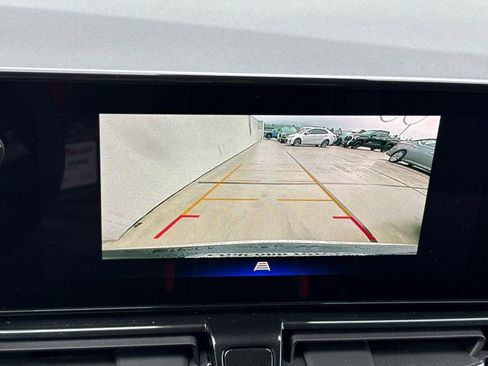 Used 2025 Chevrolet TrailBlazer LT FWD image 22