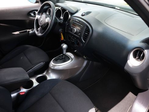Used 2013 Nissan Juke S w/ Sport Pkg FWD image 18