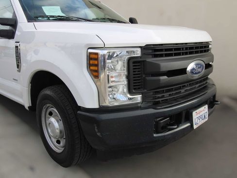 Used 2019 Ford F250 XL w/ Power Equipment Group image 26