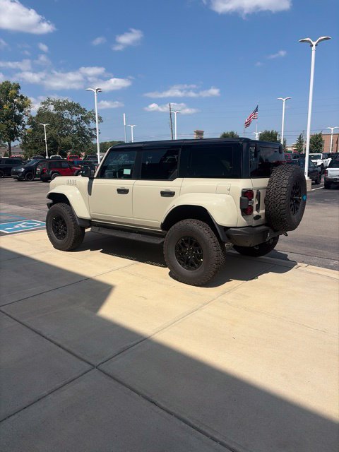 New 2026 Ford Bronco Raptor w/ Interior Carbon Fiber Pack AWD/4WD image 5