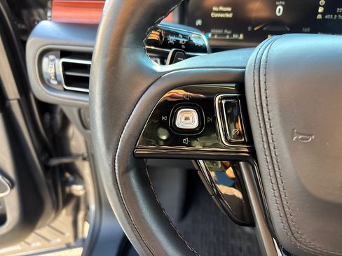 Certified 2024 Lincoln Aviator Reserve w/ Elements Package Plus image 19